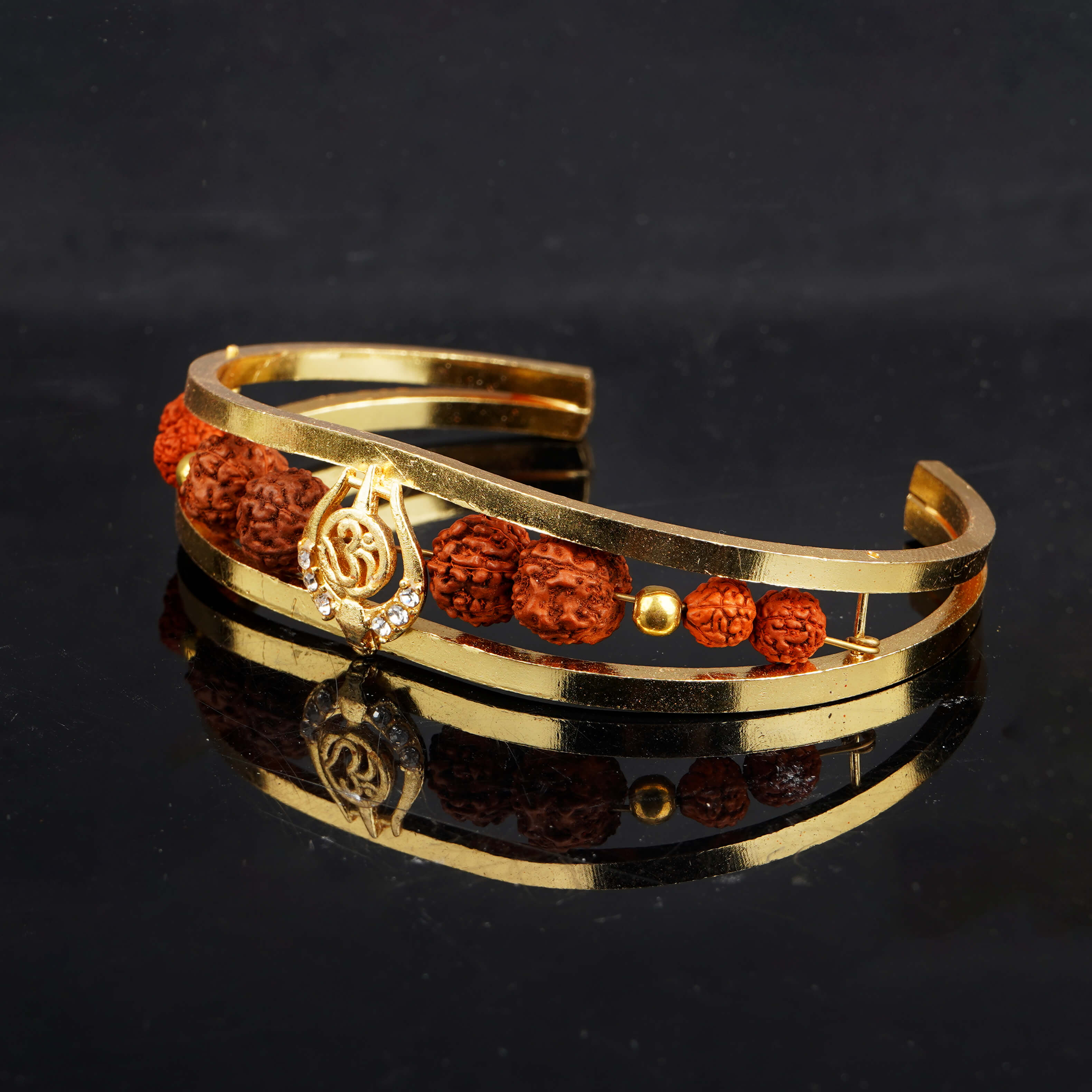 Stylish Om With Rudraksha Gold Bracelet – Prabhubhakti